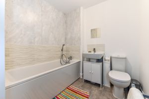 Family Bathroom- click for photo gallery